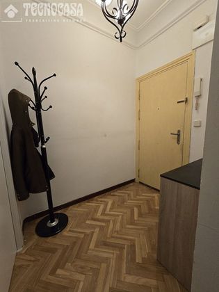 Foto 2 de Venta de piso en Vista Alegre de 2 habitaciones con aire acondicionado y calefacción