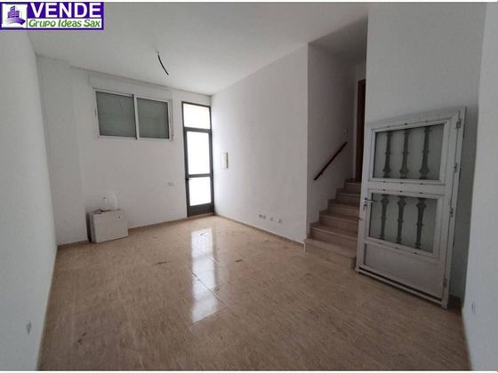 Foto 2 de Venta de piso en calle Rey Don Jaime I de 3 habitaciones con garaje y ascensor
