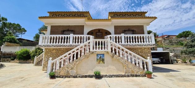 Foto 2 de Chalet en venta en Calicanto - Cumbres de Calicanto - Santo Domingo de 3 habitaciones con terraza y piscina