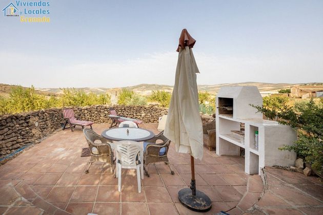 Foto 2 de Venta de chalet en Alhama de Granada de 3 habitaciones con terraza y jardín