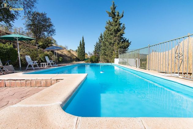 Foto 1 de Xalet en venda a Huétor Tájar de 5 habitacions amb terrassa i piscina