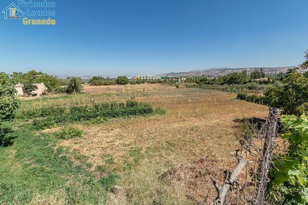 Foto 2 de Venta de terreno en Zubia (La) de 529 m²