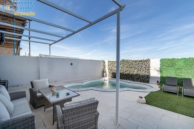 Foto 2 de Casa en venda a Calicasas de 3 habitacions amb terrassa i piscina