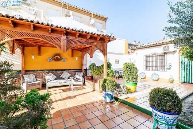 Foto 1 de Casa en venda a Fuente Vaqueros de 6 habitacions amb terrassa i piscina