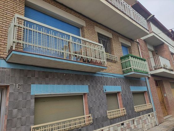 Foto 1 de Pis en venda a calle De Barcelona de 4 habitacions amb balcó