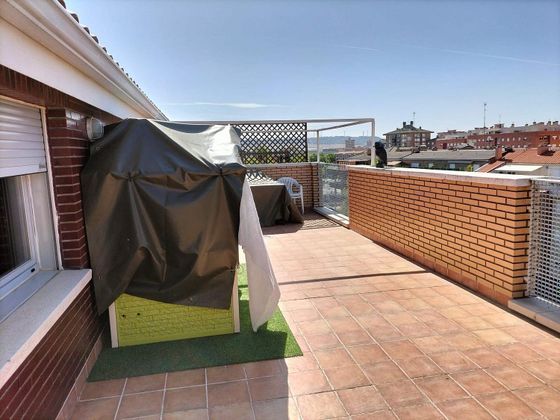 Foto 2 de Àtic en venda a El Cristo de 3 habitacions amb terrassa i garatge