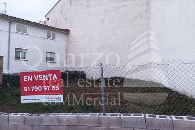 Foto 1 de Venta de terreno en Perales de Tajuña de 129 m²
