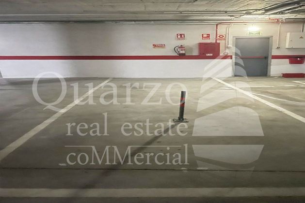 Foto 2 de Alquiler de garaje en Zona Industrial de 17 m²