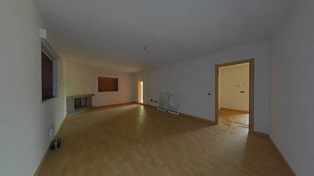 Foto 2 de Venta de casa en Berrueco (El) de 3 habitaciones y 195 m²