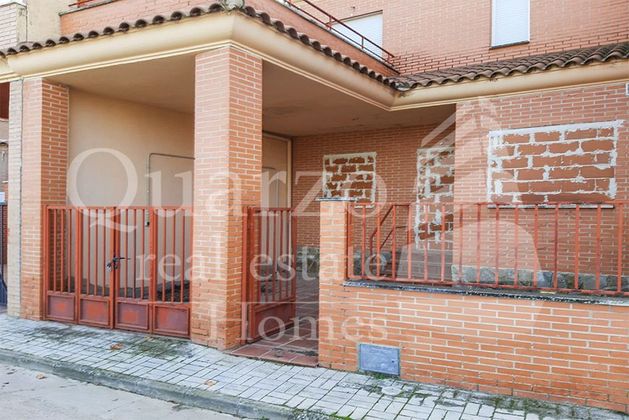 Foto 1 de Casa en venda a Calera y Chozas de 4 habitacions amb terrassa i jardí