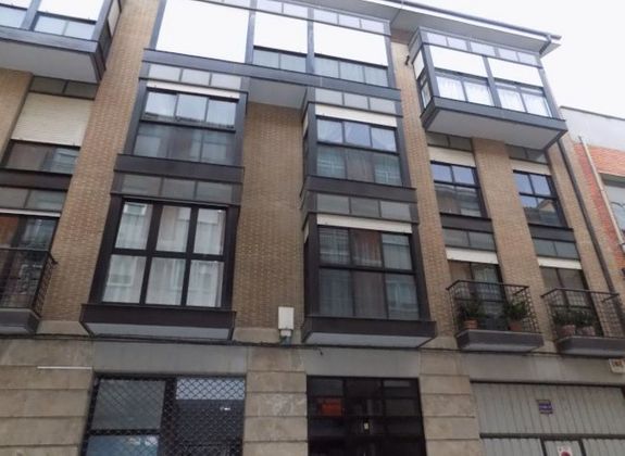 Foto 1 de Dúplex en venda a Astorga de 3 habitacions amb terrassa i garatge