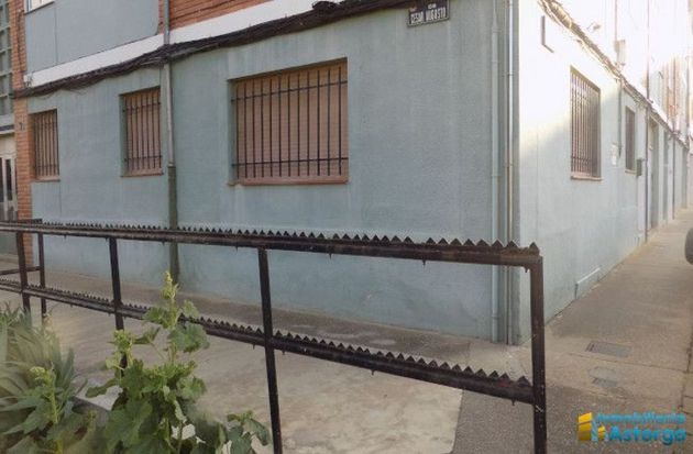 Foto 2 de Pis en venda a Astorga de 2 habitacions amb calefacció