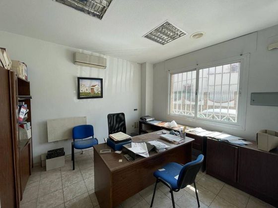 Foto 1 de Oficina en venda a Universidad amb aire acondicionat