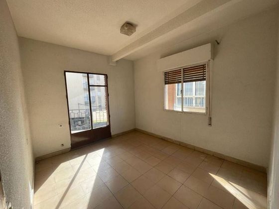 Foto 1 de Piso en venta en Universidad de 3 habitaciones con balcón y ascensor