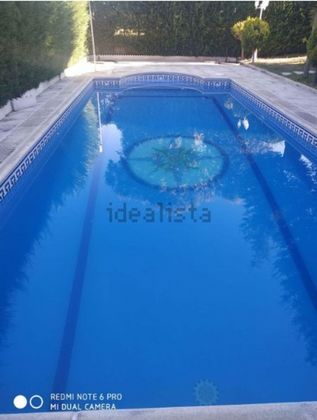 Foto 2 de Venta de chalet en Los Ángeles de San Rafael de 4 habitaciones con terraza y piscina