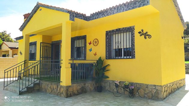 Foto 2 de Xalet en venda a Maello de 3 habitacions amb terrassa i piscina