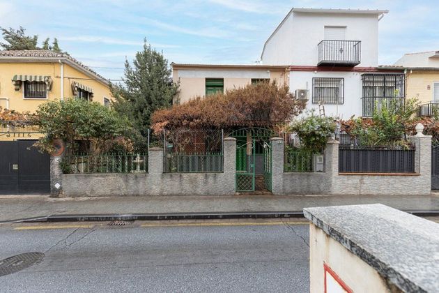 Foto 1 de Xalet en venda a avenida De América de 5 habitacions amb terrassa i balcó