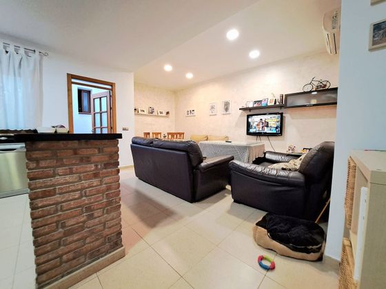 Foto 2 de Casa en venta en La Paz de 3 habitaciones con terraza y aire acondicionado