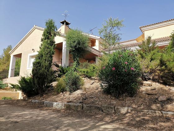Foto 1 de Casa en venda a urbanización La Pozuela de 8 habitacions amb terrassa i piscina