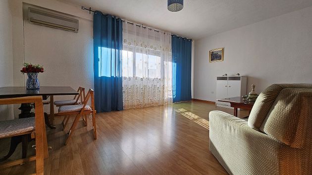 Foto 1 de Piso en venta en Fuensalida de 3 habitaciones con terraza y balcón