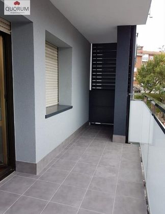 Foto 2 de Pis en venda a Valle de Trápaga-Trapagaran de 3 habitacions amb terrassa i ascensor