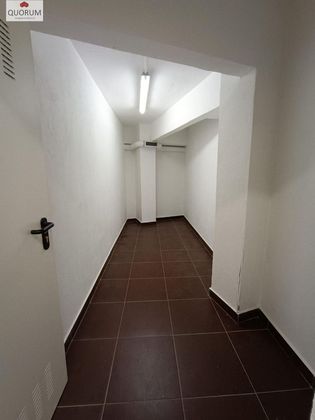 Foto 2 de Venta de trastero en Centro - Desierto - Arrontegi de 9 m²