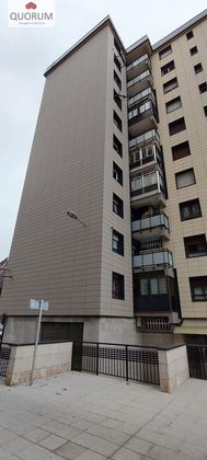 Foto 2 de Venta de piso en Sestao de 3 habitaciones con garaje y balcón