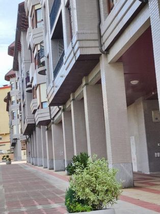 Foto 2 de Venta de piso en Muskiz de 3 habitaciones con terraza y garaje