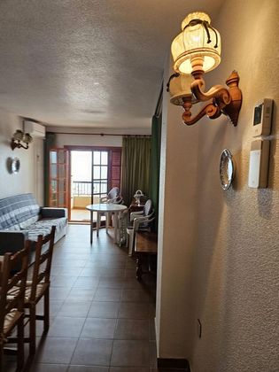 Foto 1 de Alquiler de piso en Torrelamata - La Mata de 1 habitación con terraza y piscina
