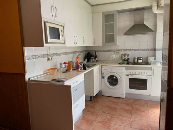 Foto 2 de Pis en venda a Centro - Alcobendas de 2 habitacions amb terrassa i calefacció