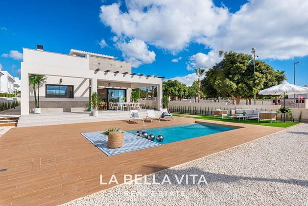 Foto 2 de Xalet en venda a avenida Antonio Quesada de 3 habitacions amb terrassa i piscina