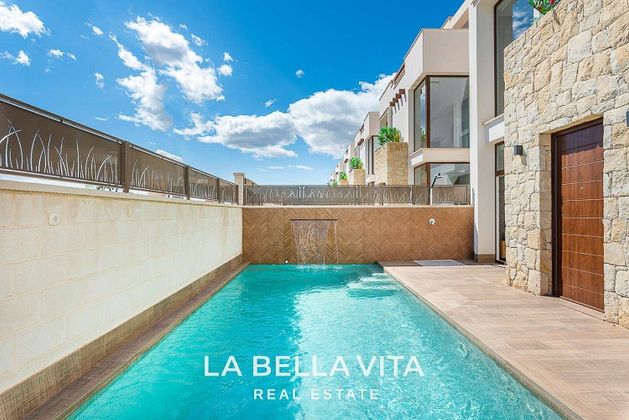 Foto 2 de Xalet en venda a avenida De Jaén de 4 habitacions amb terrassa i piscina