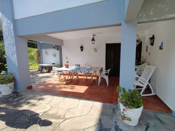 Foto 1 de Chalet en venta en Laukiz-Laukiniz de 6 habitaciones con terraza y piscina