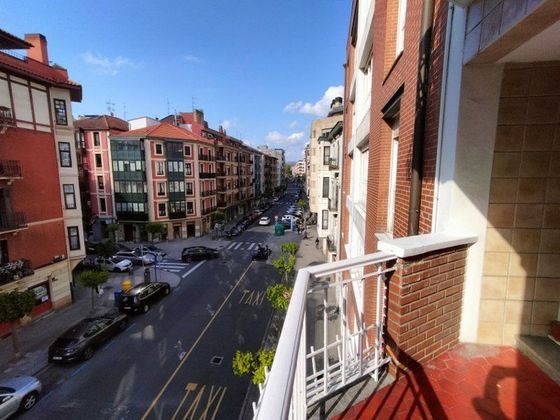 Foto 1 de Pis en venda a Las Arenas Centro de 5 habitacions amb terrassa i garatge