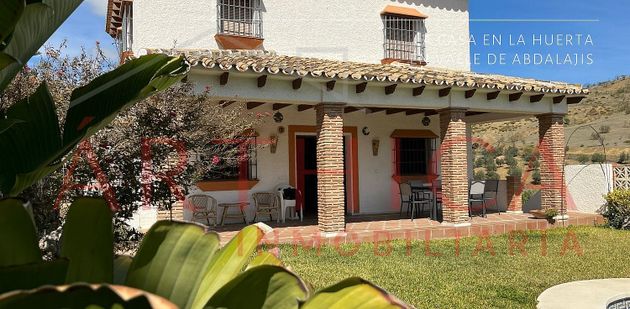 Foto 1 de Xalet en venda a Valle de Abdalajís de 4 habitacions amb terrassa i piscina
