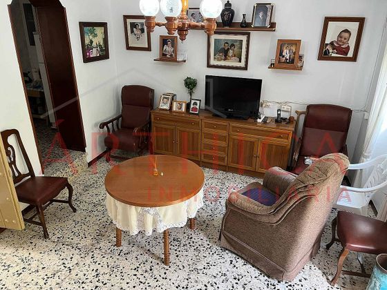 Foto 2 de Casa adossada en venda a Valle de Abdalajís de 3 habitacions amb terrassa i balcó