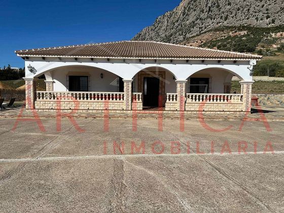 Foto 2 de Xalet en venda a Valle de Abdalajís de 3 habitacions amb terrassa i piscina