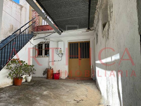 Foto 1 de Casa adosada en venta en Valle de Abdalajís de 4 habitaciones con terraza y balcón