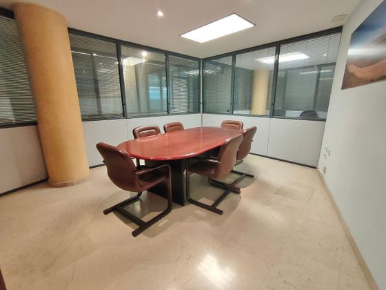 Foto 1 de Oficina en venda a Ensanche - Diputación de 246 m²