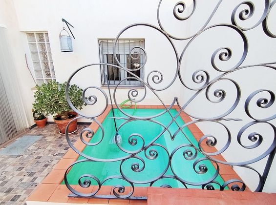 Foto 1 de Venta de casa en Pinós de 3 habitaciones con terraza y piscina