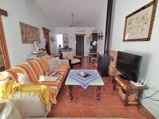 Foto 2 de Casa en venda a Pinós de 3 habitacions amb terrassa i piscina