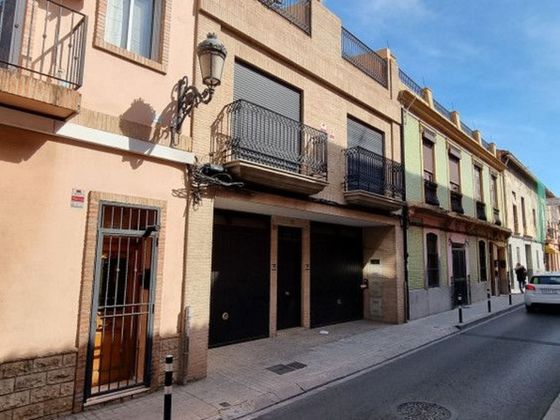Foto 1 de Casa en venta en calle De Blasco Ibáñez de 3 habitaciones con terraza y garaje