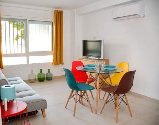 Foto 2 de Alquiler de piso en calle Mayor Nazaret Valencia de 3 habitaciones con terraza y muebles