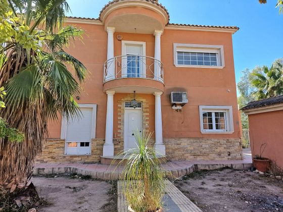 Foto 2 de Casa en venda a calle San Antonio de 6 habitacions amb terrassa i piscina