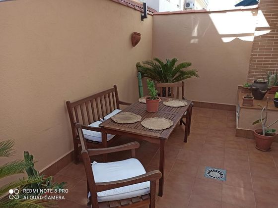 Foto 1 de Venta de casa en Urbanización San Isidro de 4 habitaciones con terraza y aire acondicionado