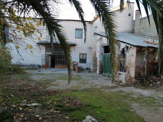 Foto 2 de Chalet en venta en Yepes de 4 habitaciones con garaje