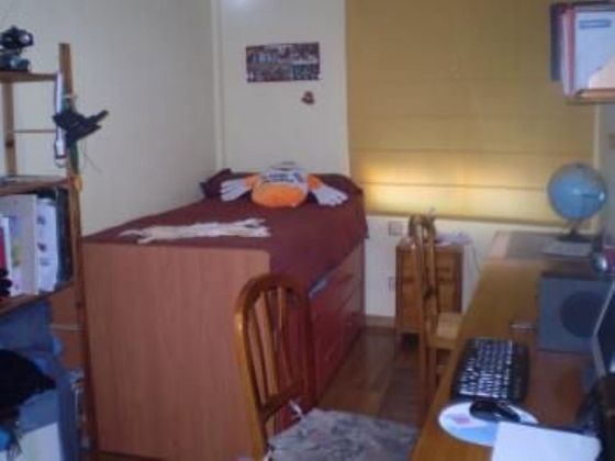 Foto 2 de Venta de piso en Puerta de Murcia - Colegios de 3 habitaciones con calefacción