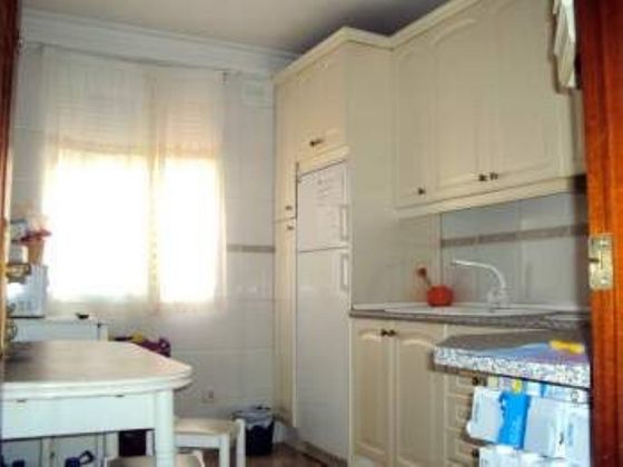 Foto 2 de Pis en venda a Urbanización San Isidro de 3 habitacions amb balcó i calefacció