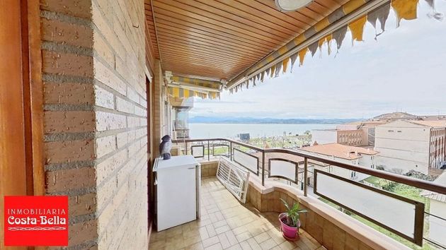 Foto 2 de Venta de piso en calle Almirante Carrero Blanco de 3 habitaciones con terraza y jardín
