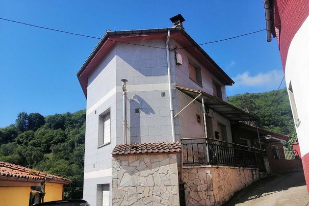Foto 1 de Casa en venda a calle Aldea Pajio de 4 habitacions amb piscina i calefacció